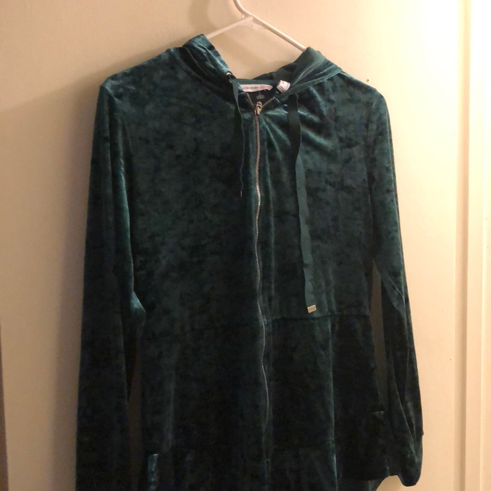 Isaac Mizrahi Live green velvet hoodie size extra small